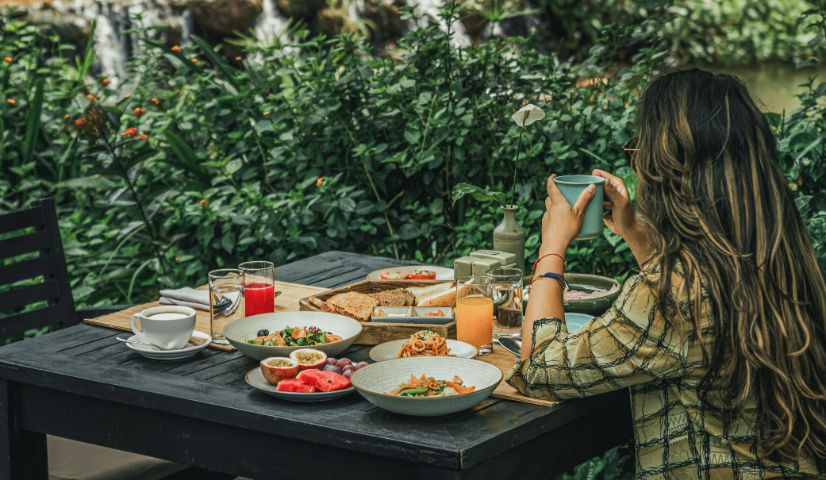 Day 3: Avana Retreat - Full Day Kayak Escape (including breakfast, lunch)